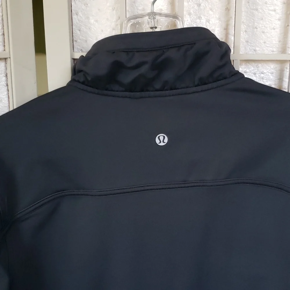 lululemon athletica very good